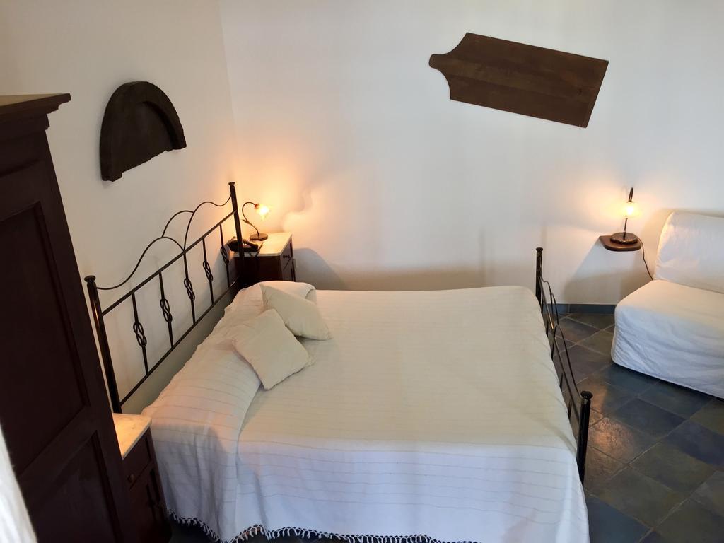 B&B Le Sette Vele Da Riccardo Santa Marina Salina Bilik gambar